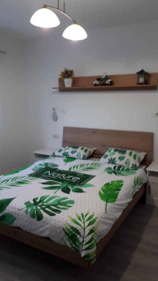 Vila Veronika 2 Пула Екстериор снимка