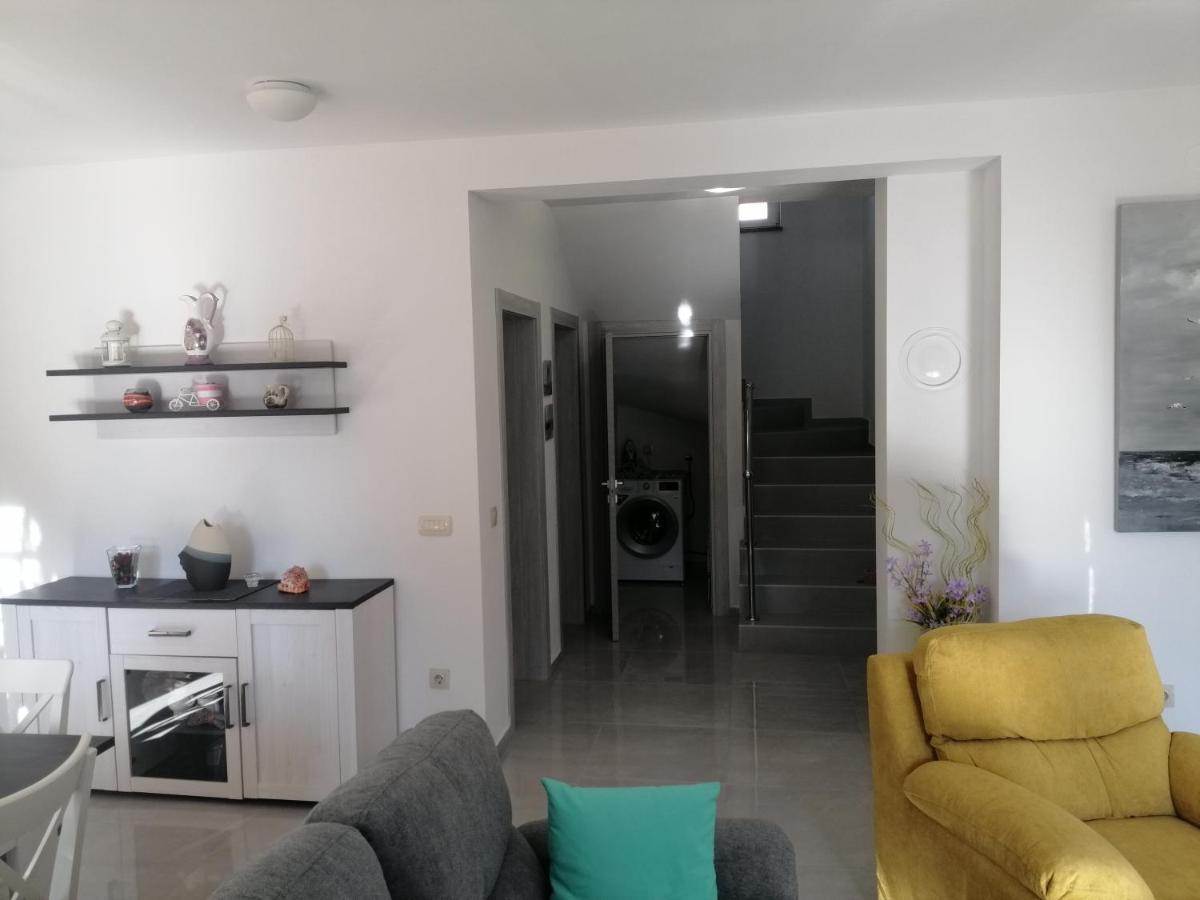 Vila Veronika 2 Пула Екстериор снимка
