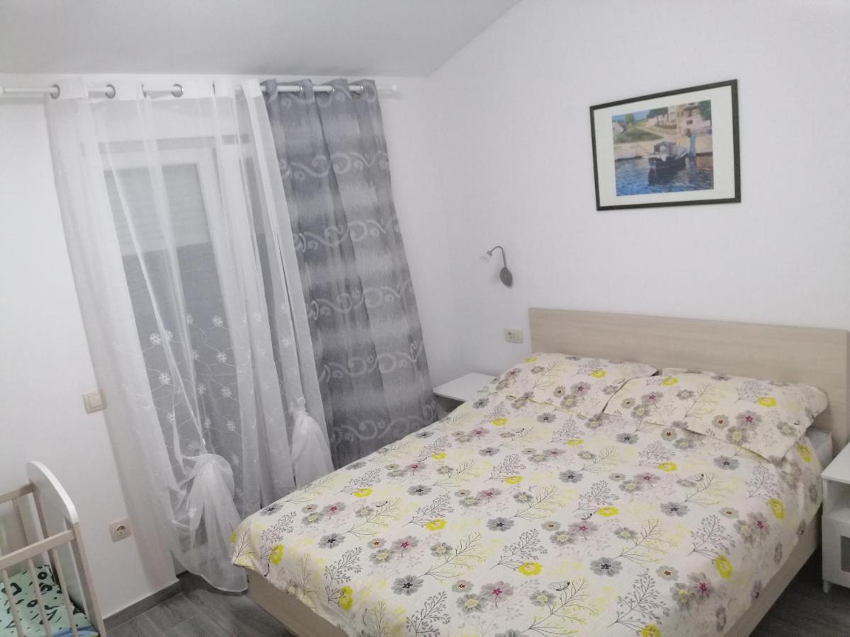 Vila Veronika 2 Пула Екстериор снимка